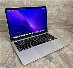 Apple MacBook Air 13in (256GB SSD, M1, 8GB) Laptop 2020